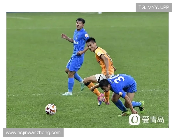 南通支云主场鏖战青岛海牛两队誓争胜局上演精彩中超对决