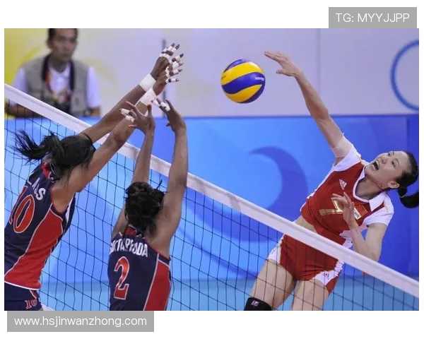 中国女排与意大利激战正酣赛场精彩瞬间回顾与分析